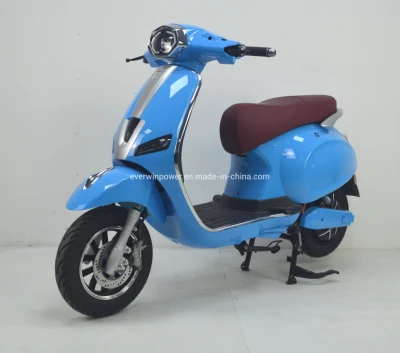 Nouveau design Vesp Modèle 1500W Moteur Scooter électrique Ew-528 Bonnes performances avec CEE Coc 25km/h en vrac uniquement